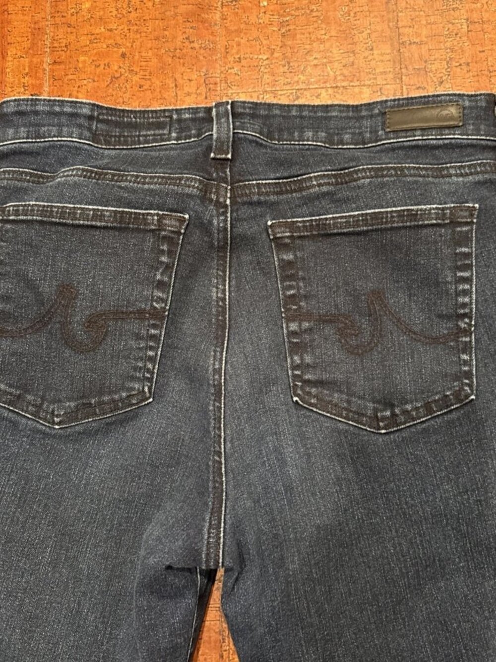 AG Adriano Goldschmied 31 Stevie Straight High Rise Slim Jeans - Picture 4 of 7